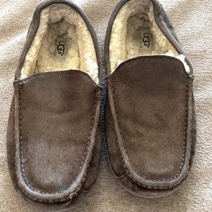 UGG Men's Brown Suede Shearling Moccasin Slippers